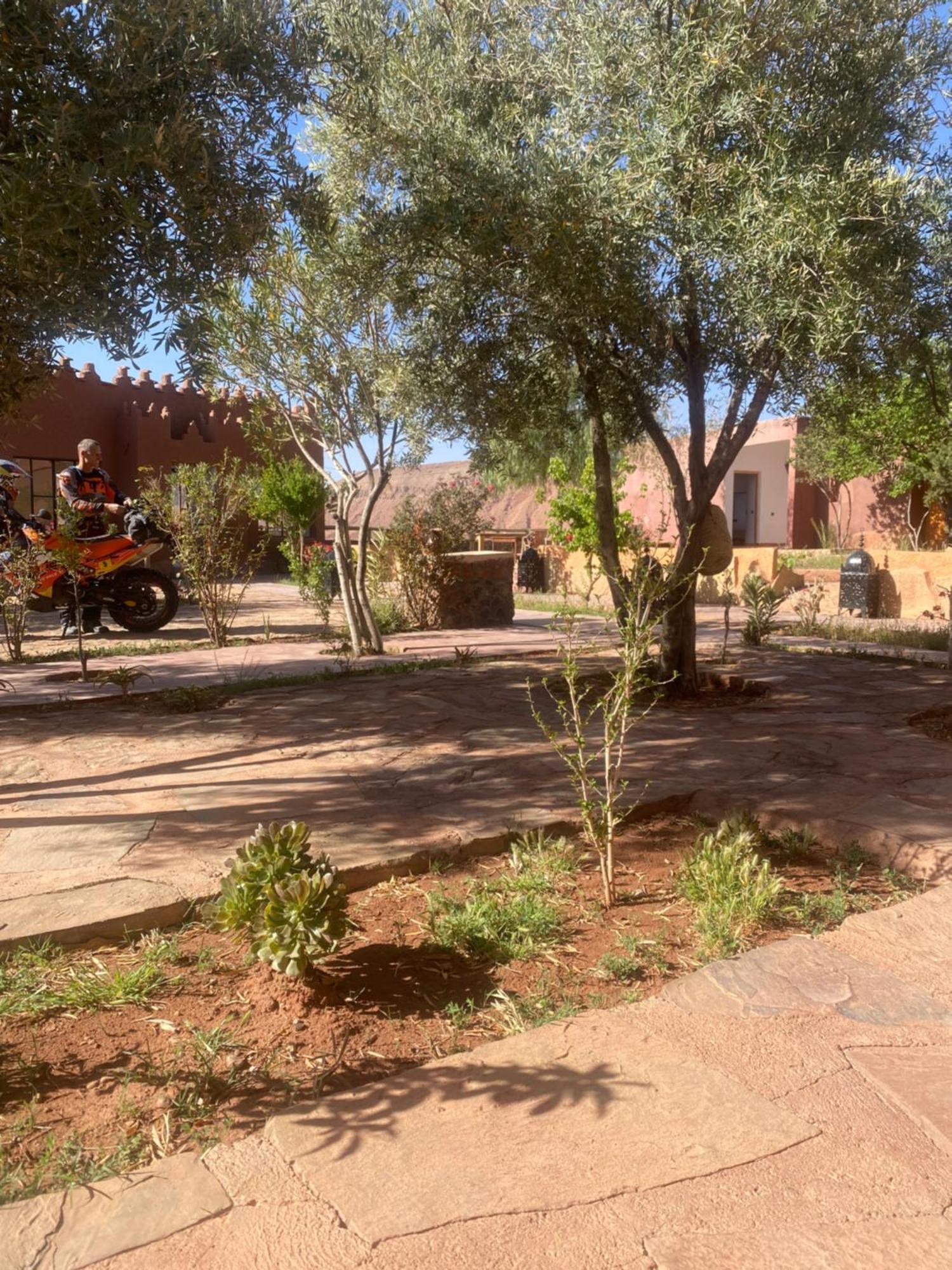 Riad Ecobio Ait Youl Exterior photo
